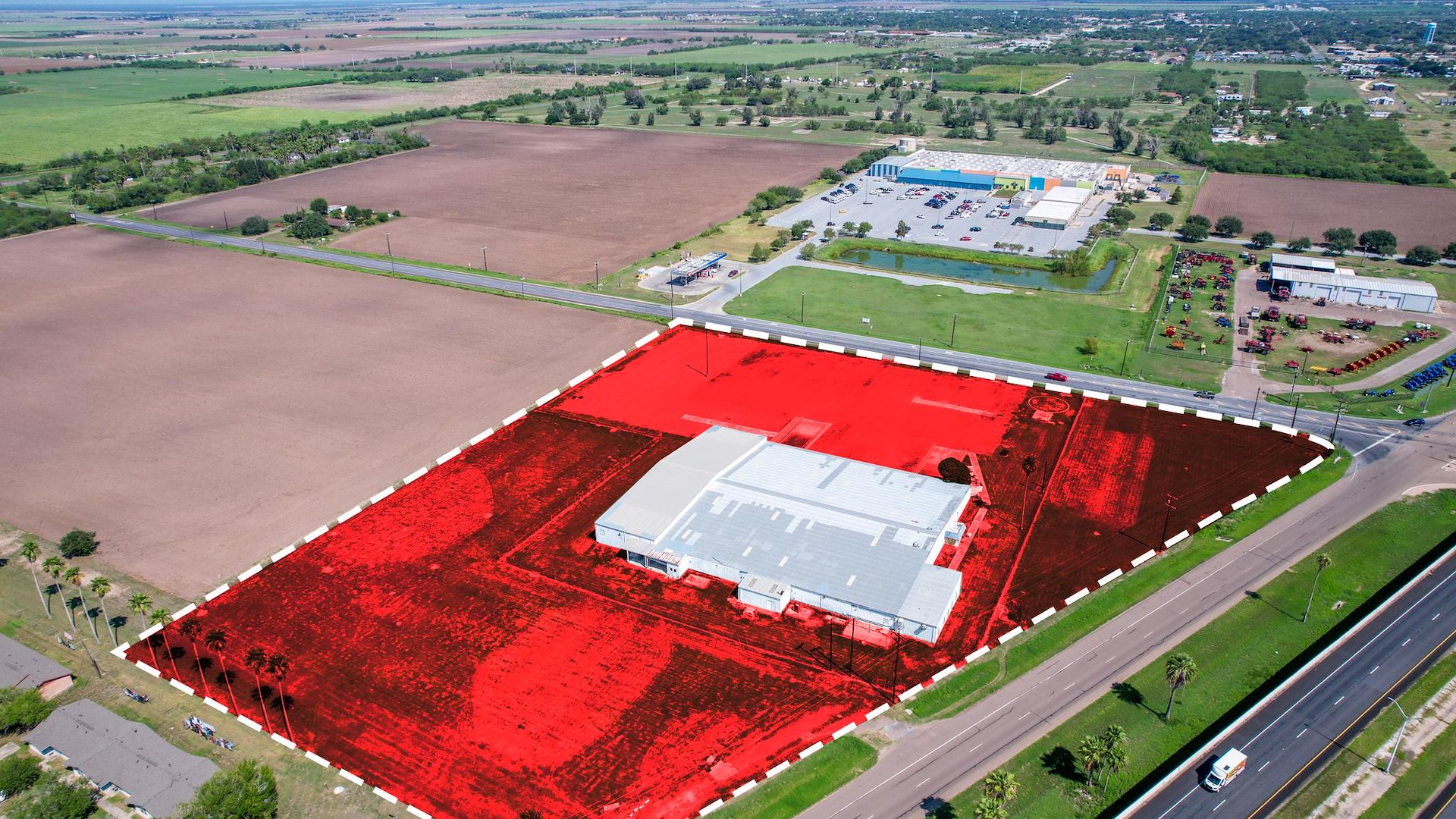 INT. 69E & Texas FarmtoMarket 490/Raymondville, Texas