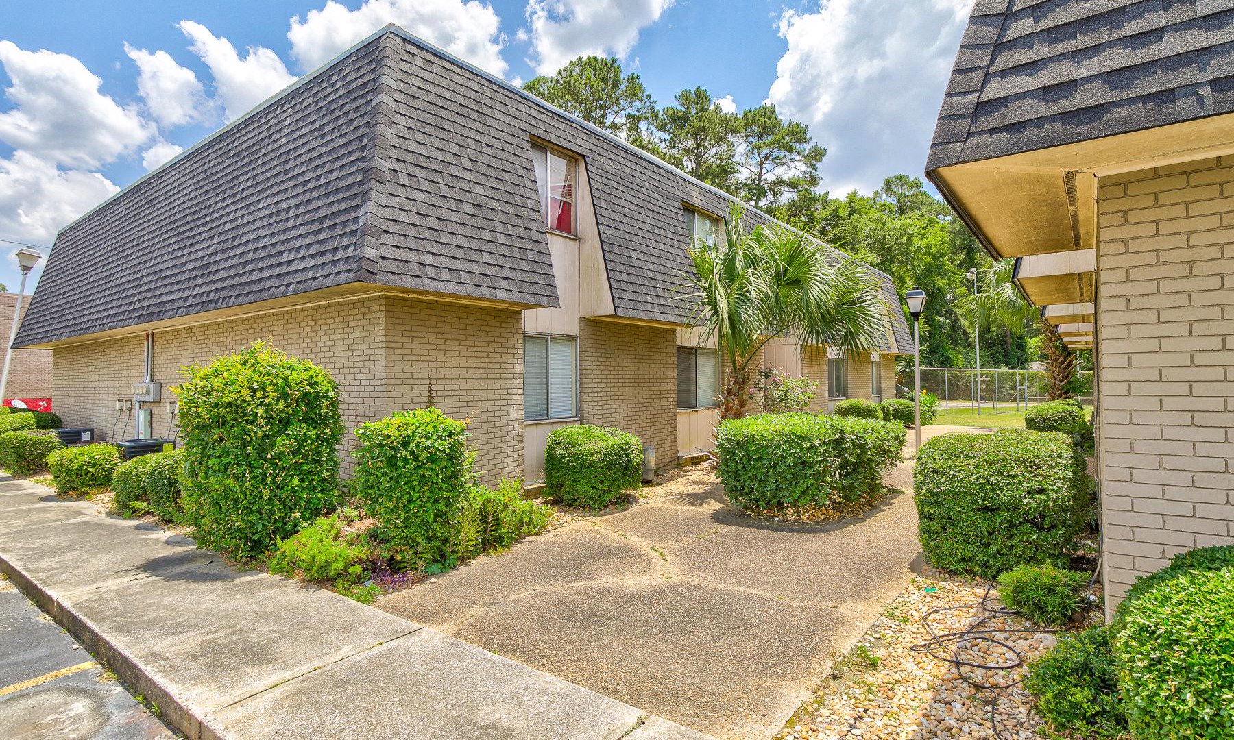 LeMans Apartments/Valdosta,