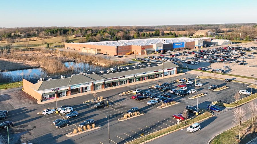 Add Value Walmart & Menards Outparcel/Antioch, Illinois