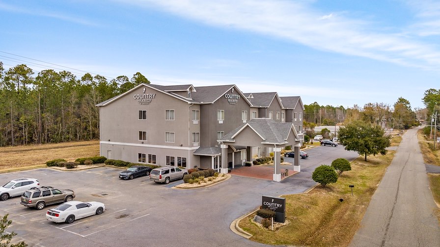 Auction Country Inn & Suites Saraland 60 Rooms Mobile, AL MSA