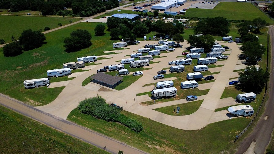 Copper Ridge RV Park/Hearne, Texas
