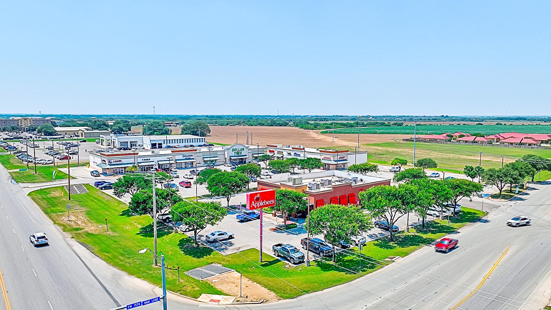 Uvalde Retail Center/Uvalde, Texas