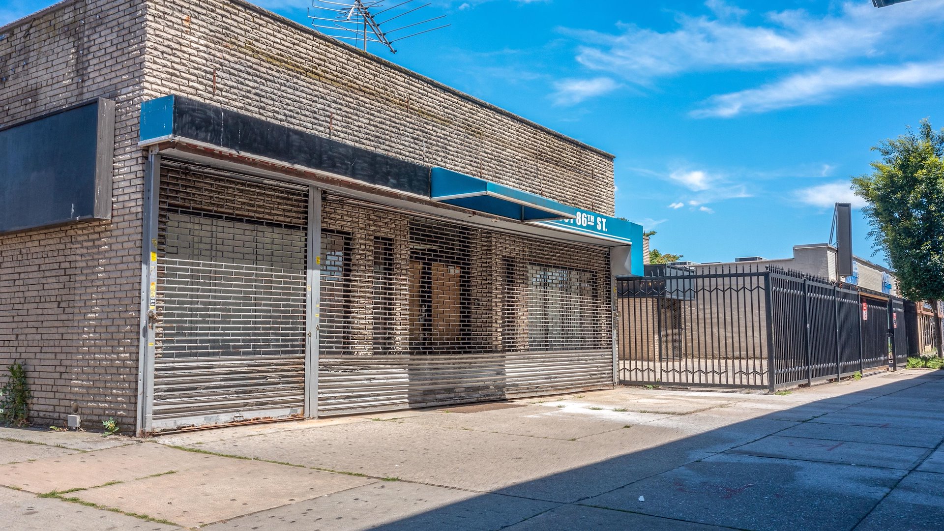 25012511 86th Street/Brooklyn, New York