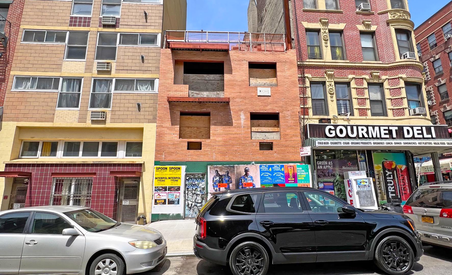 205 Henry Street/New York, New York