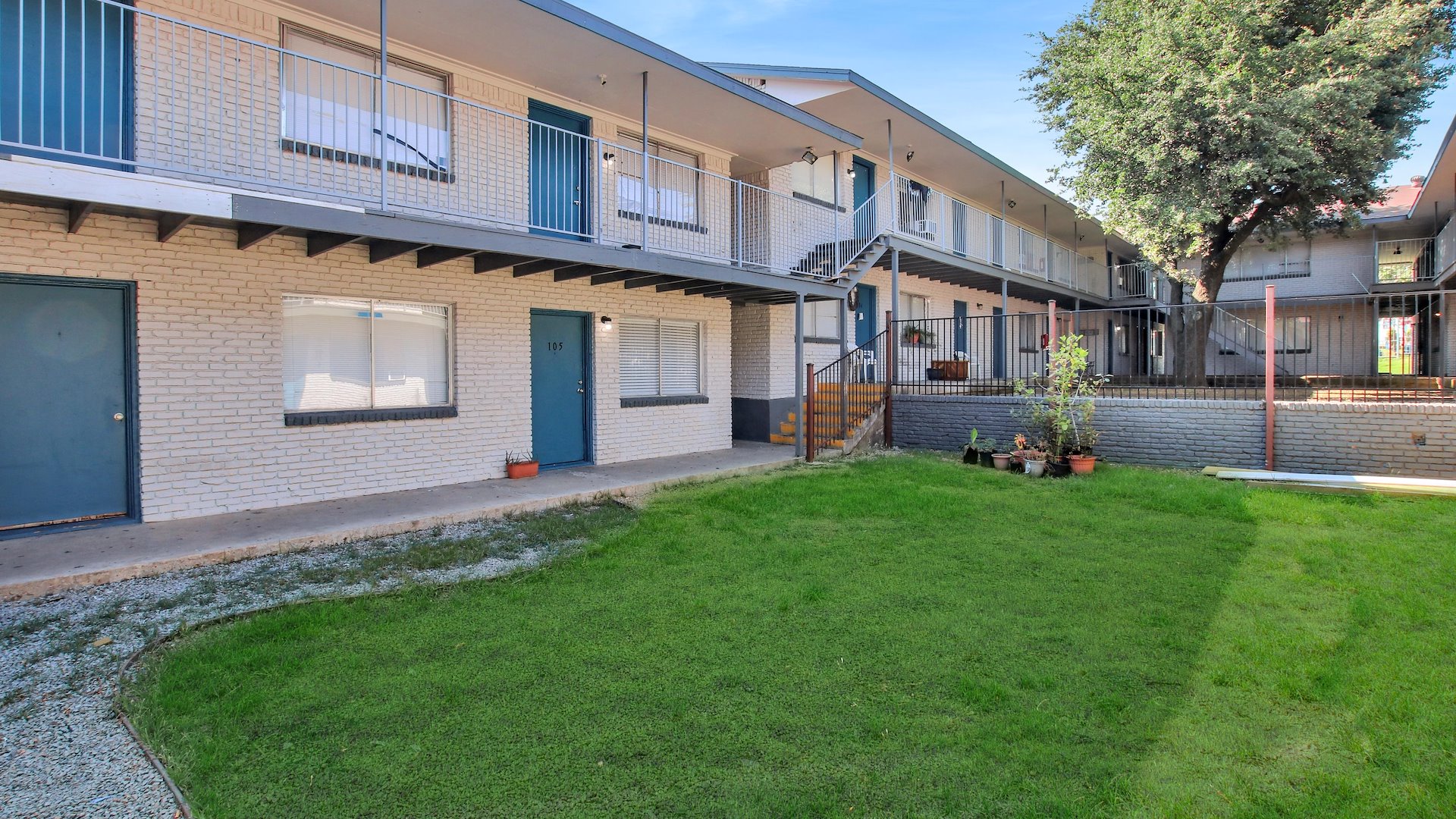 Luna Blanca/Dallas, Texas