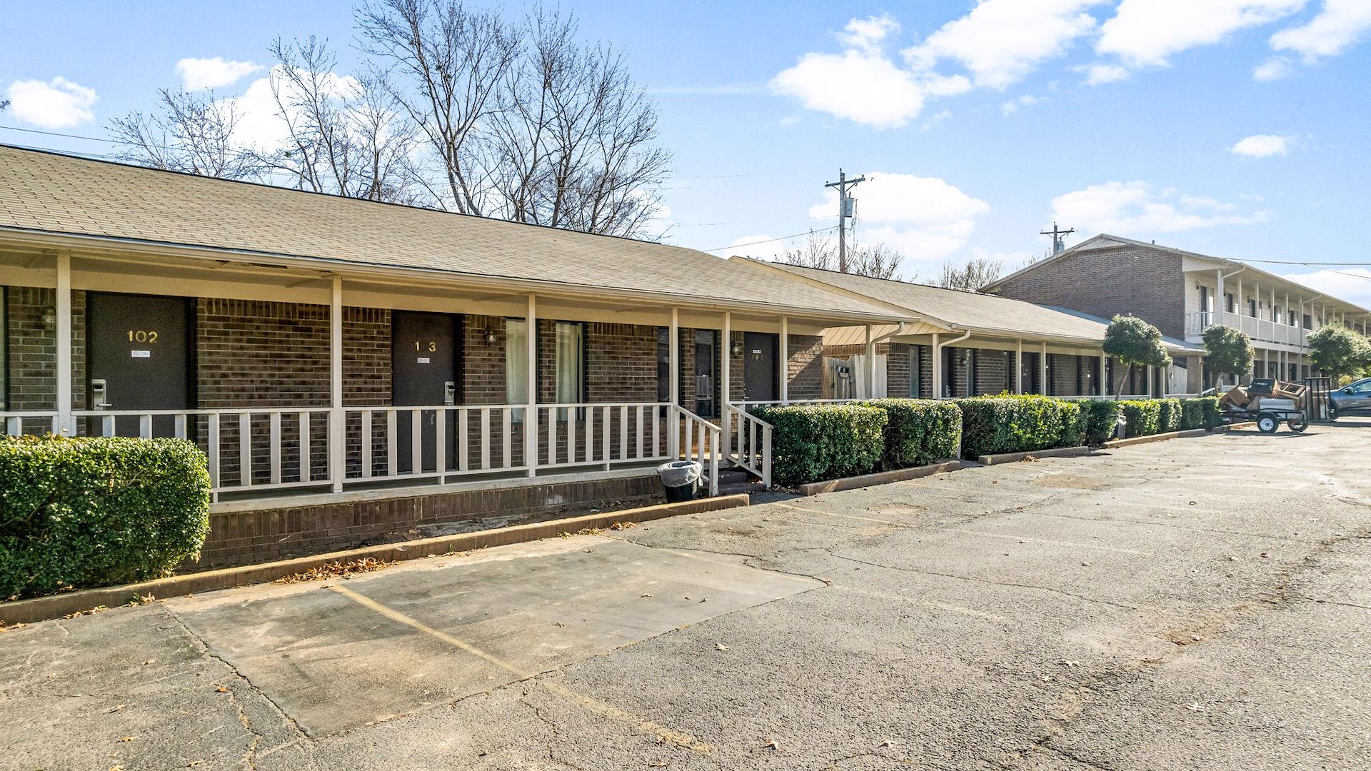 Tahlequah Inn Oak Hill Inn & Suites/Tahlequah, Oklahoma