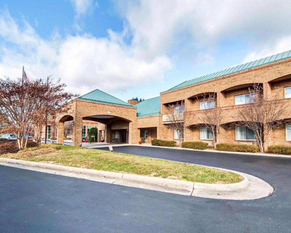 Comfort Suites Inn at Ridgewood Farms/Salem, Virginia