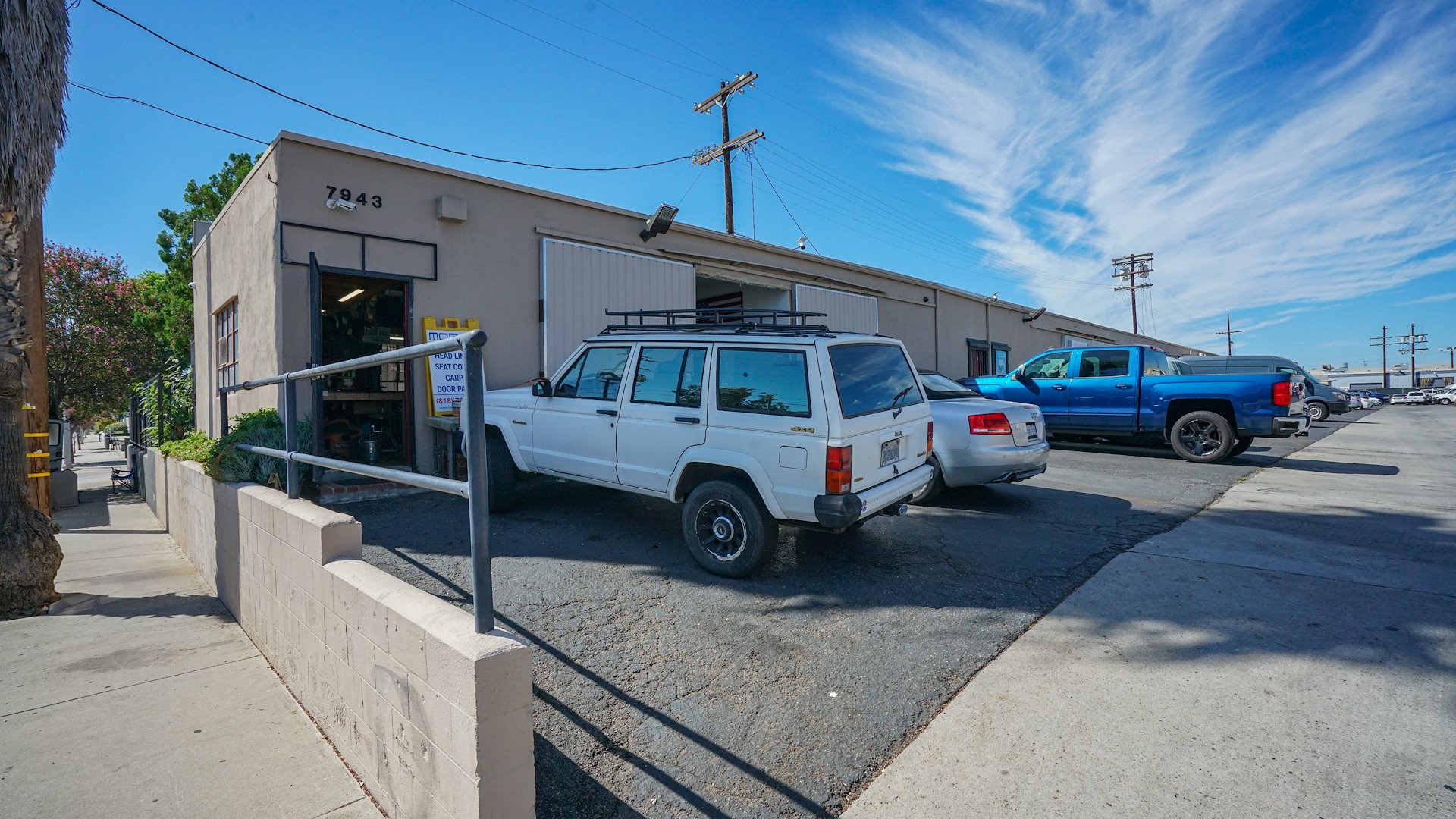7943 Haskell Ave — Sale in Van Nuys, CA, photo 2 of 5