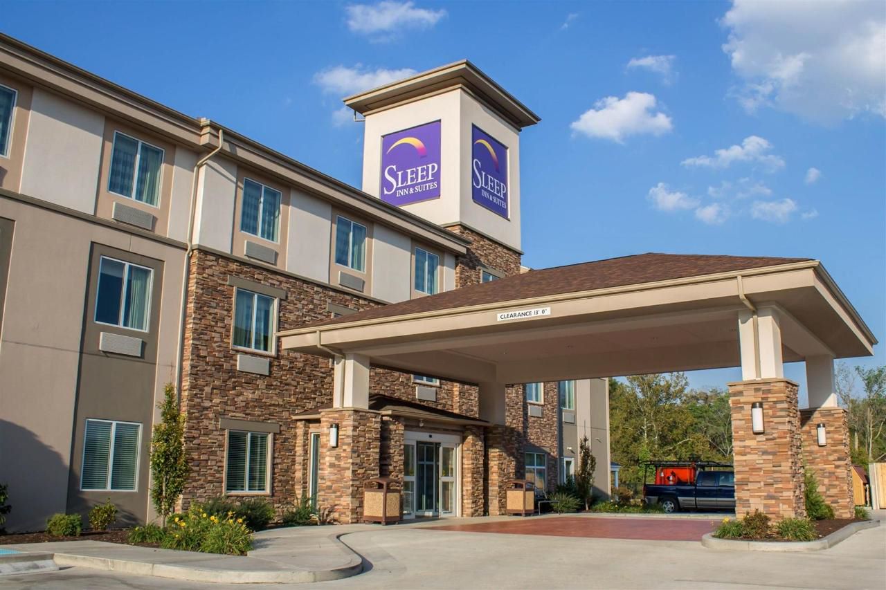 Sleep Inn & Suites Moundsville/Moundsville, West Virginia