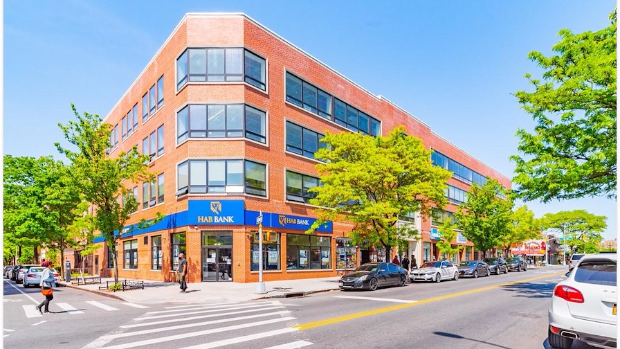 Marcus & Millichap Property Search