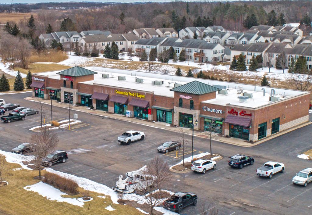 Round Lake Commons/Round Lake, Illinois