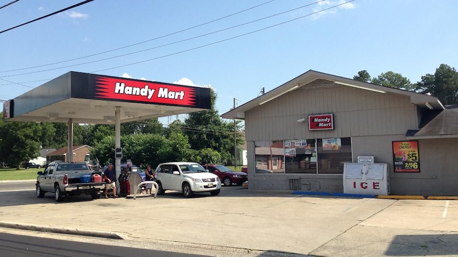 Marcus & Millichap Donald Gilchrist