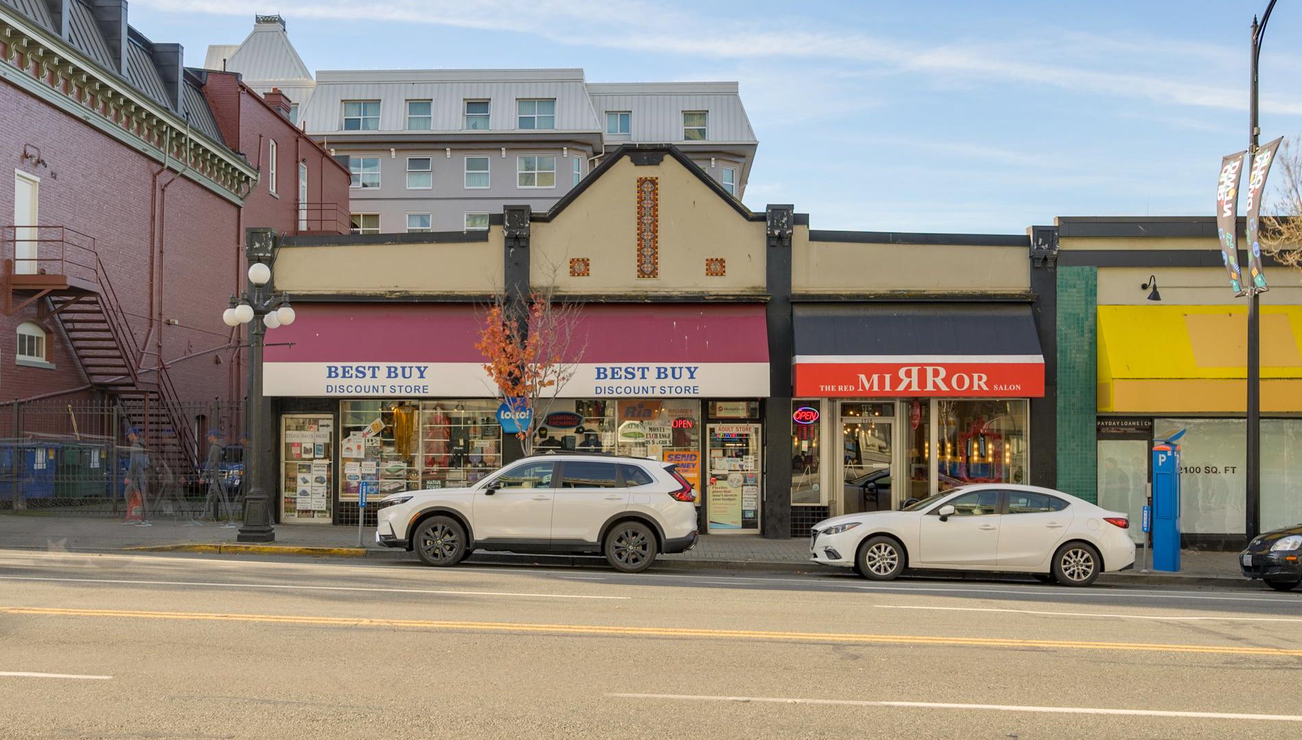 1708 Douglas Street/Victoria, British Columbia