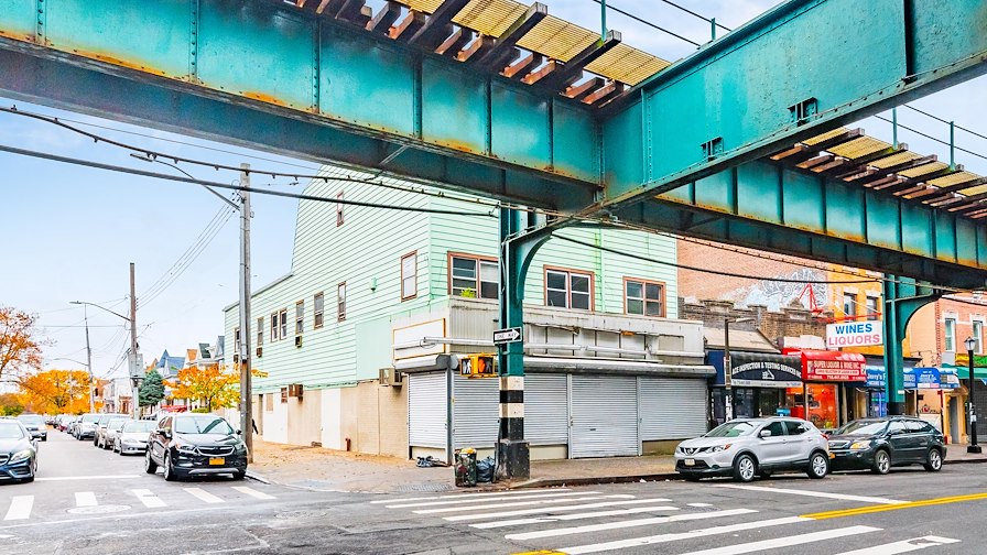 10718 Jamaica Ave/Queens, New York