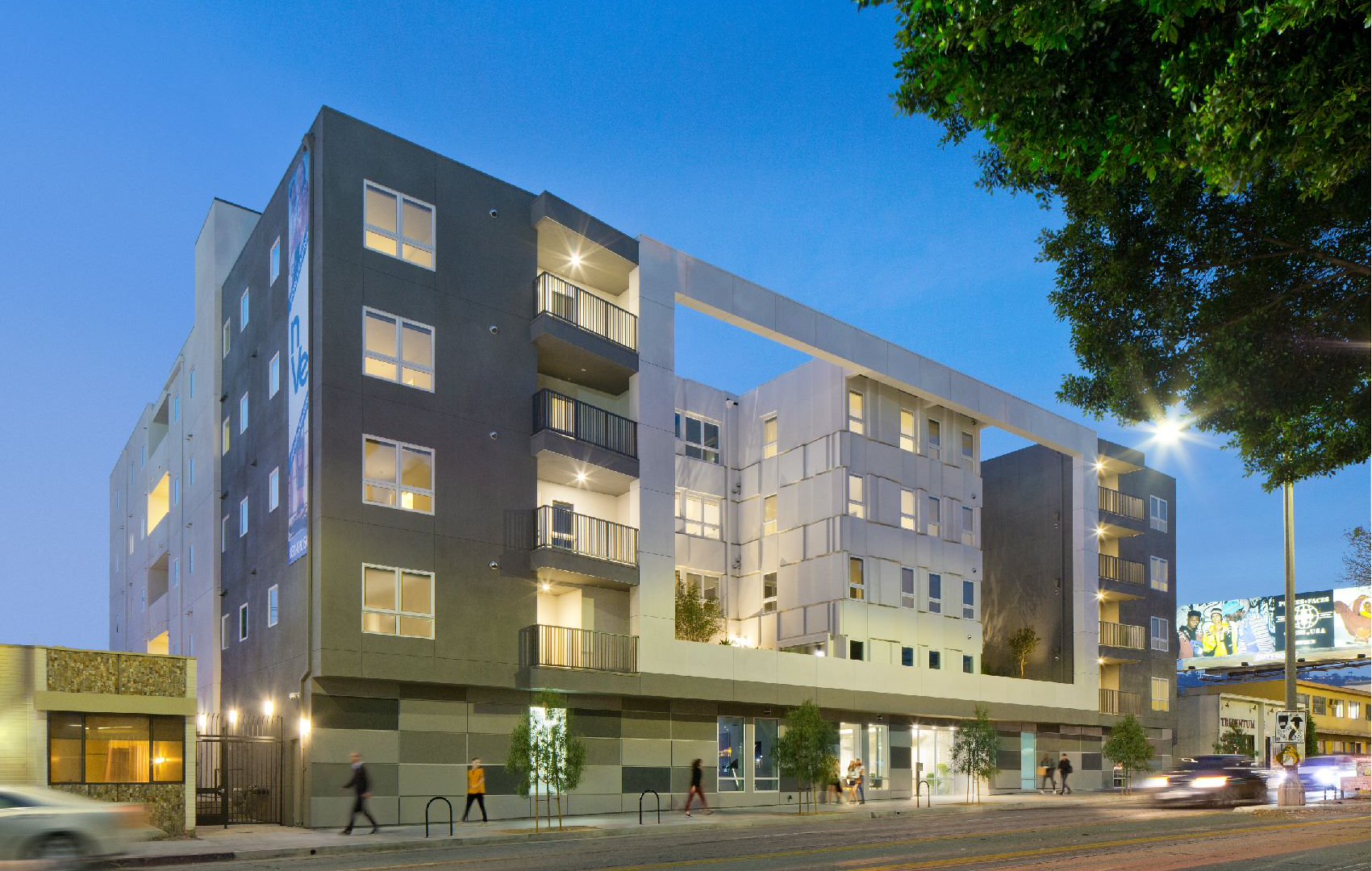 nVe at Fairfax/Los Angeles, CA