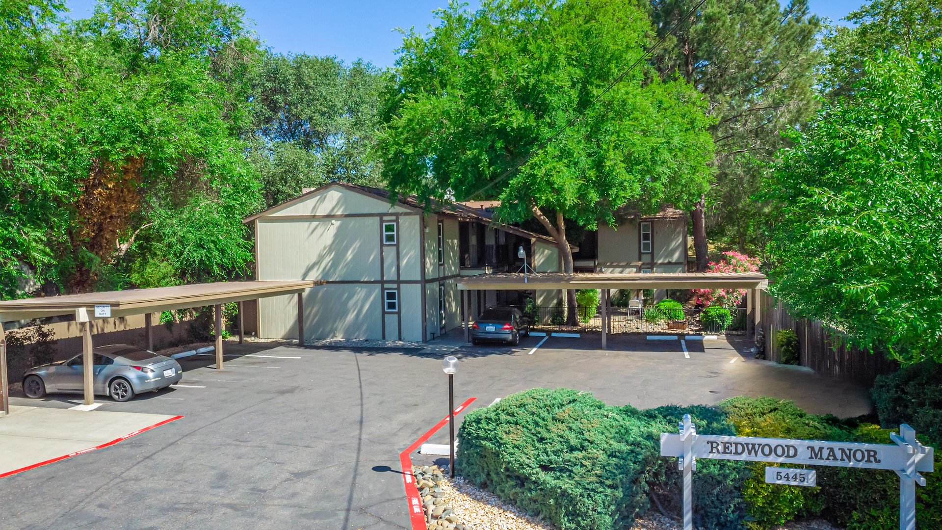 Redwood Manor/Carmichael, California