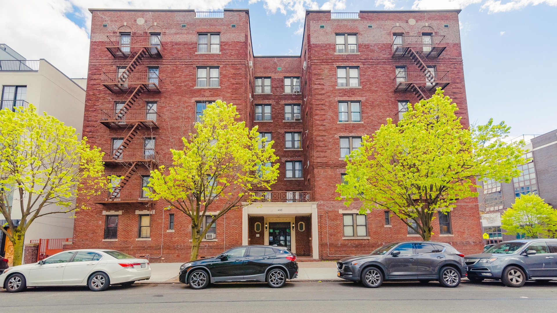 472480 Lefferts Avenue/Brooklyn, New York