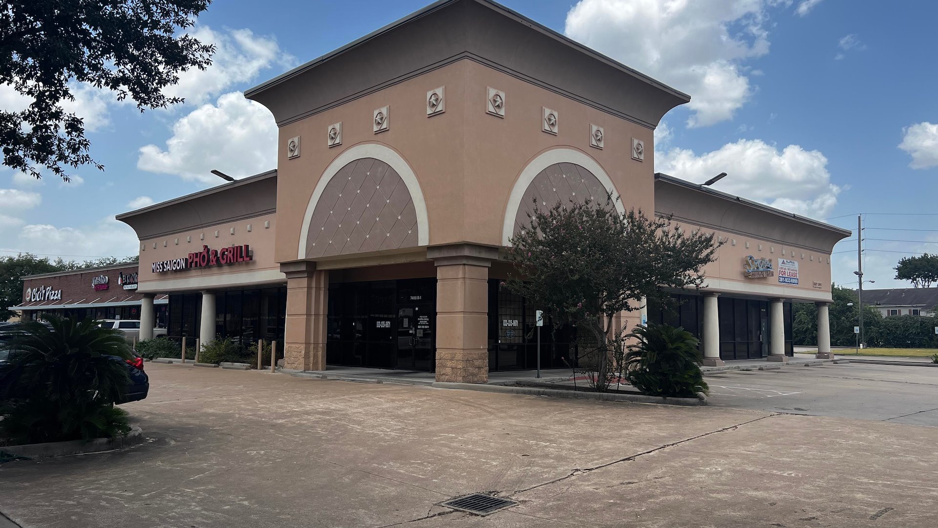 7400 Tidwell/Houston, Texas