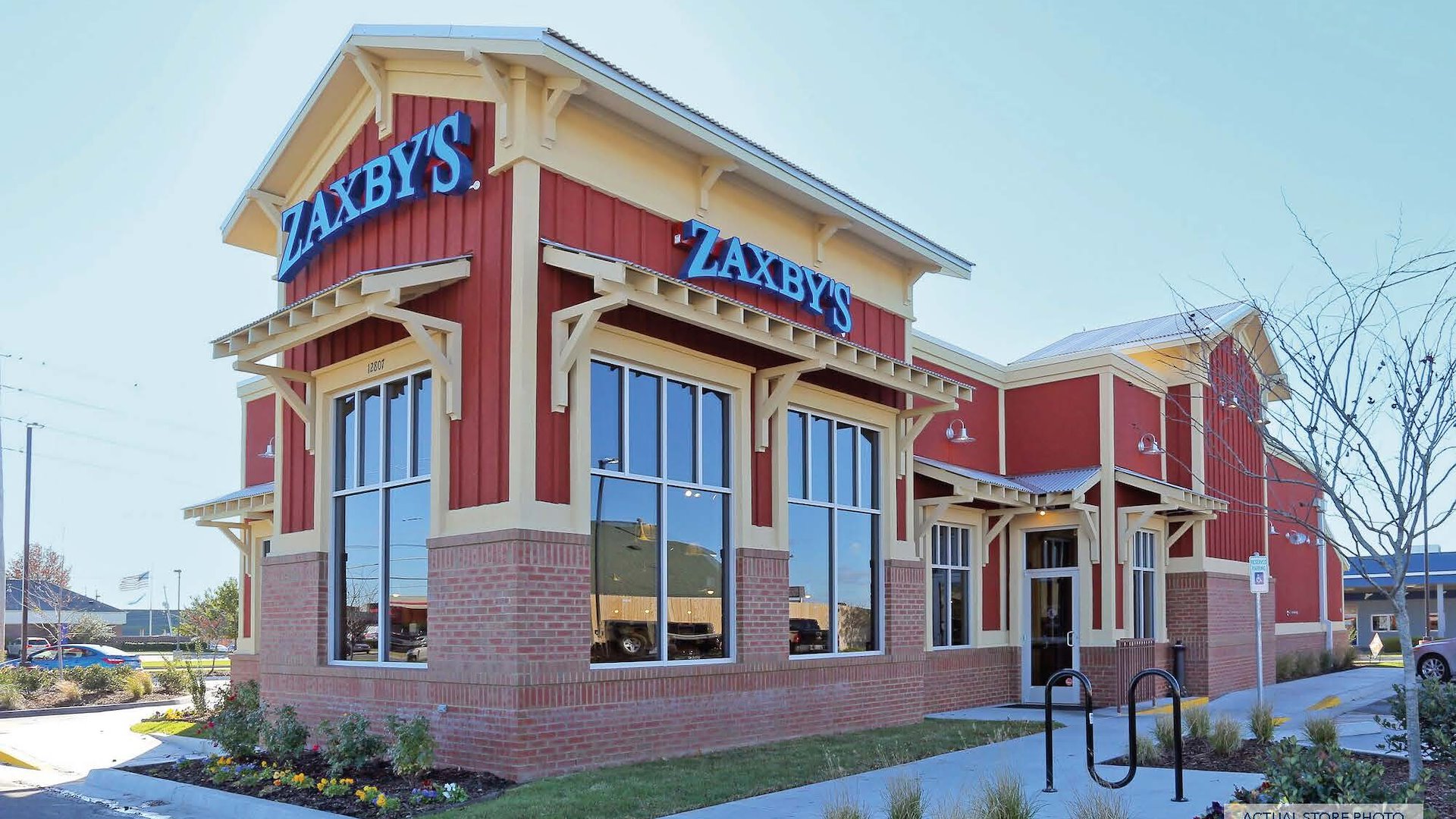 Zaxby's - New 5-Year Extension — Sale in Owasso, OK, photo 1 of 4
