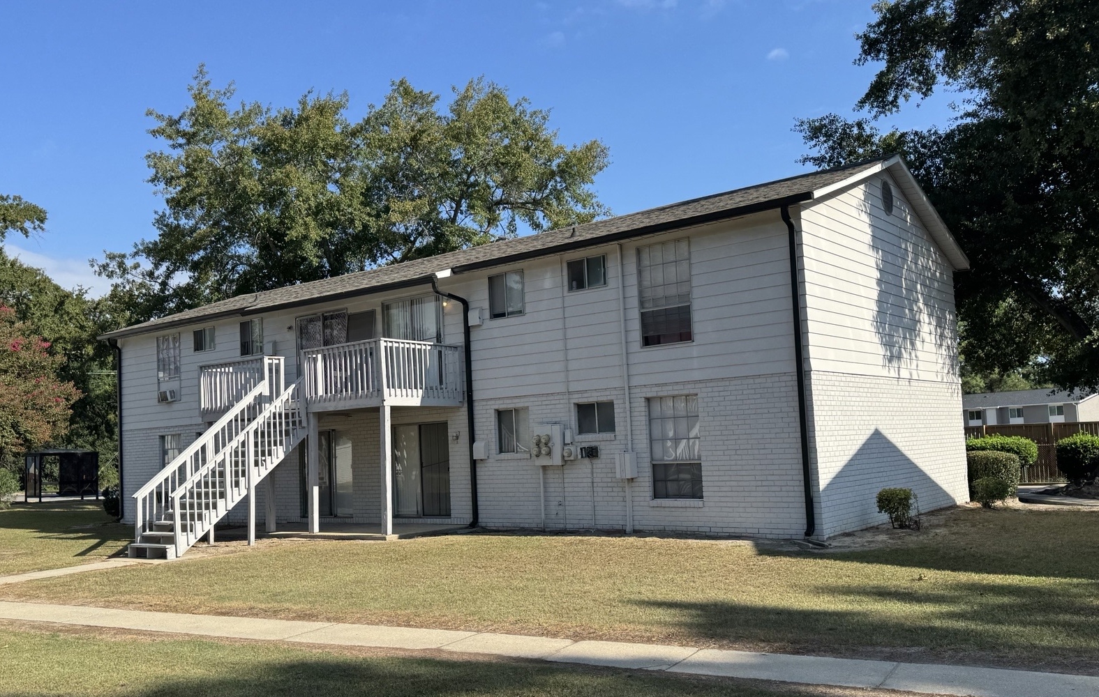 The Flats @ 915 — Sale in Sumter, SC, photo 2 of 7