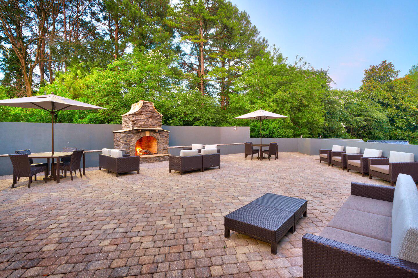 Courtyard Charlotte Airport Billy Graham Parkway/Charlotte, North Carolina