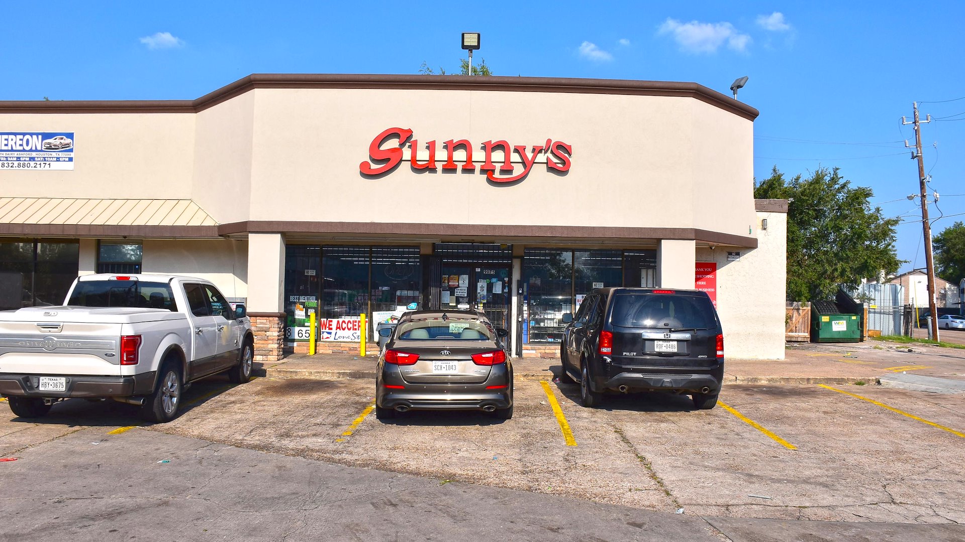 South Dairy Ashford at Brookglade/Houston, Texas