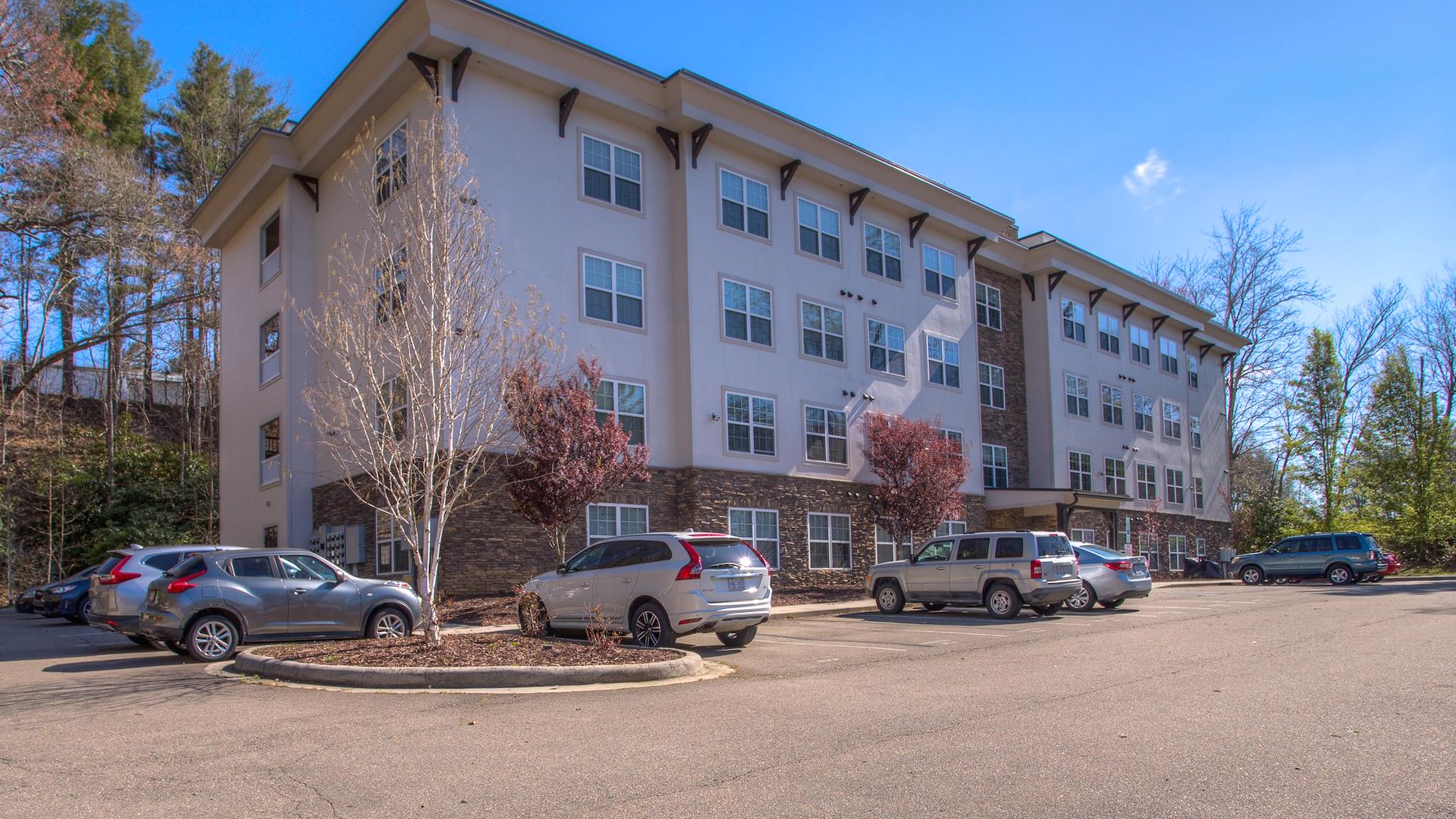 Lofts at University Hall/Boone, North Carolina