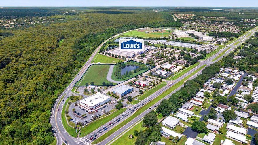 4.79 Acres Lowe's Outparcels/Kissimmee, Florida