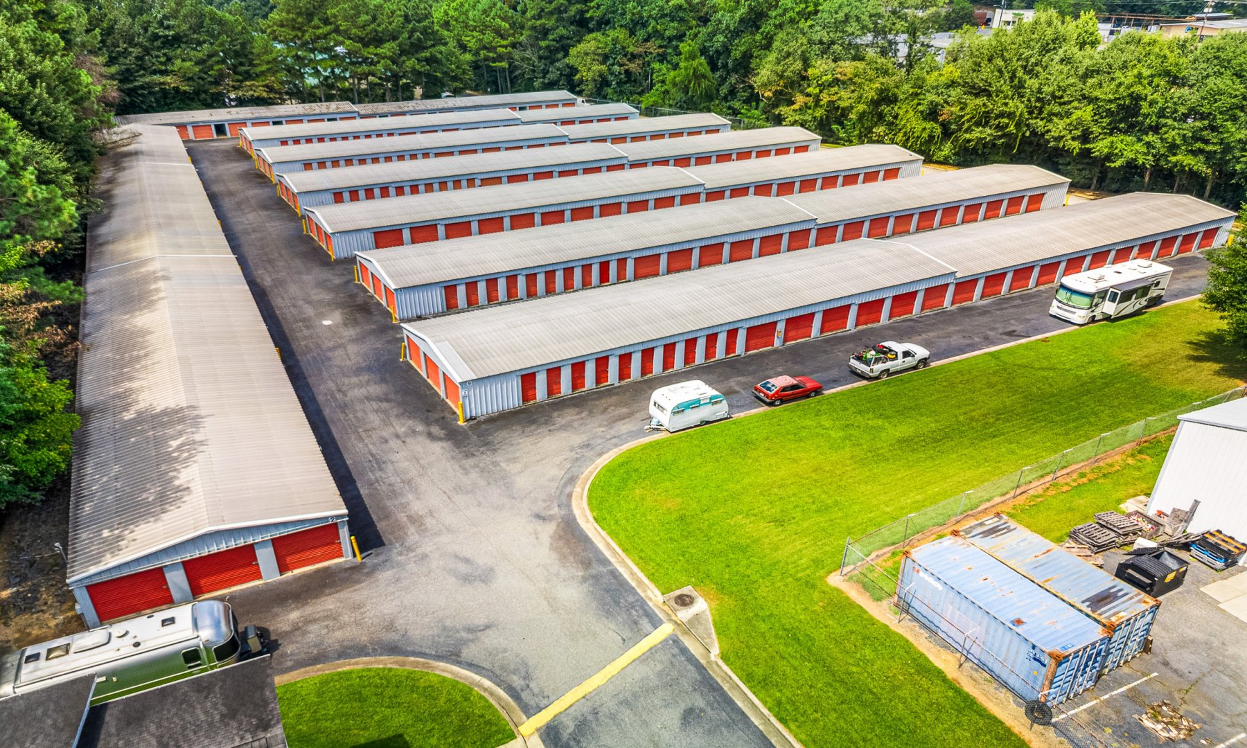 4755 Canton Rd, Marietta, GA 30066