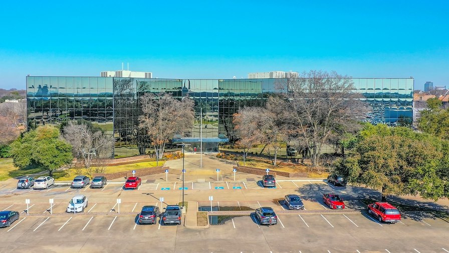 1202 Richardson Drive/Richardson, Texas