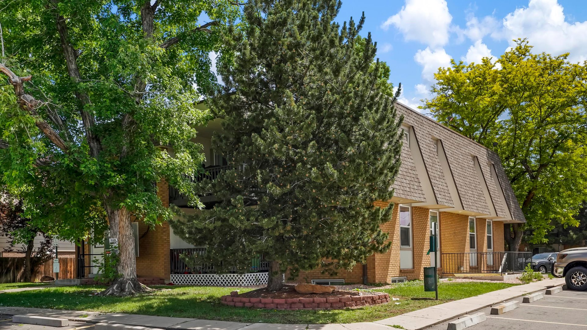 Zephyr Apartments/Lakewood, Colorado