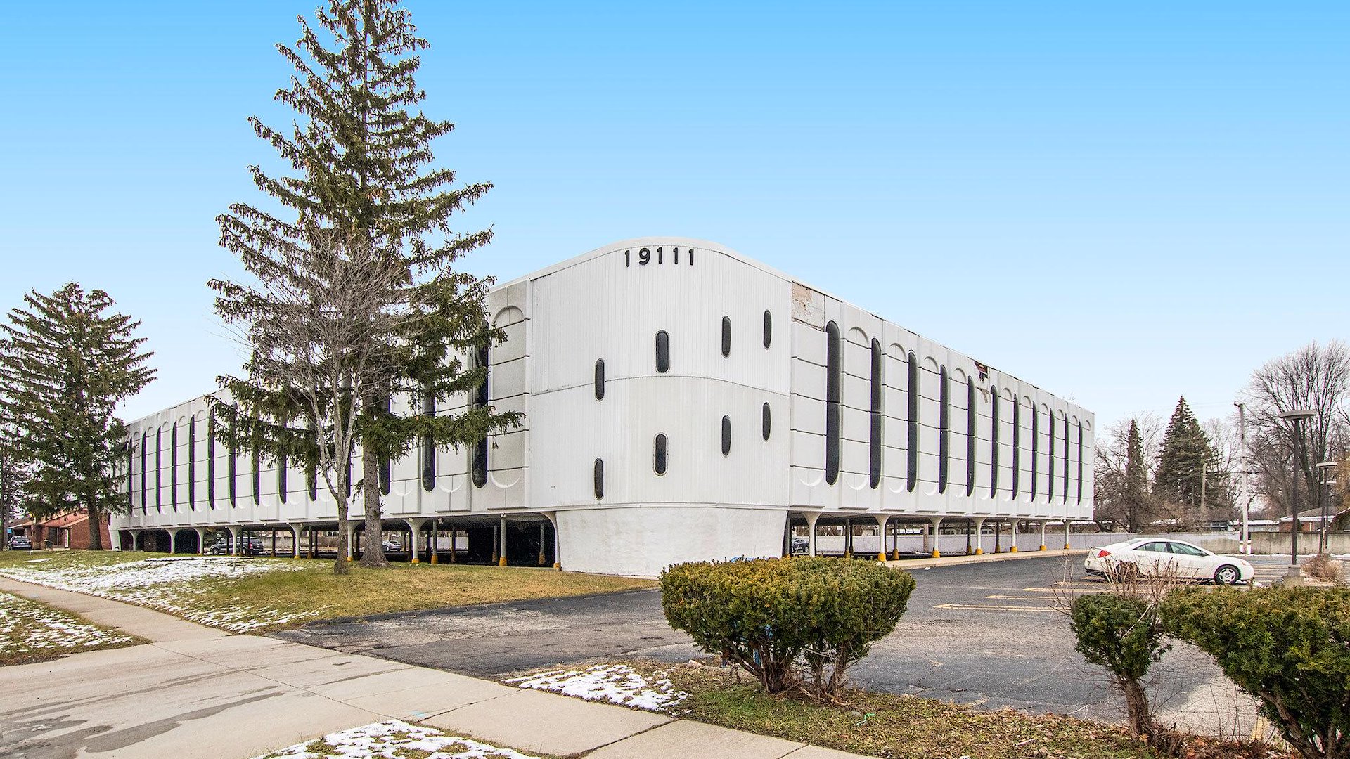 19111-w-10-mile-rd-southfield-michigan