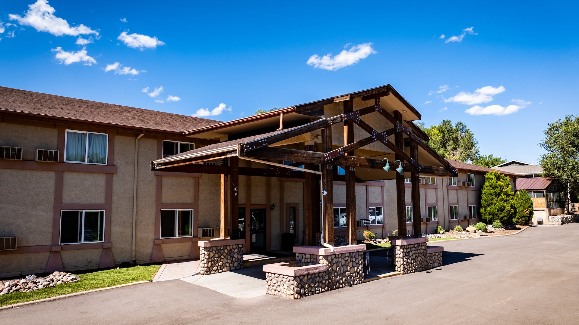 2625 Ore Mill Rd, Colorado Springs, CO 80904