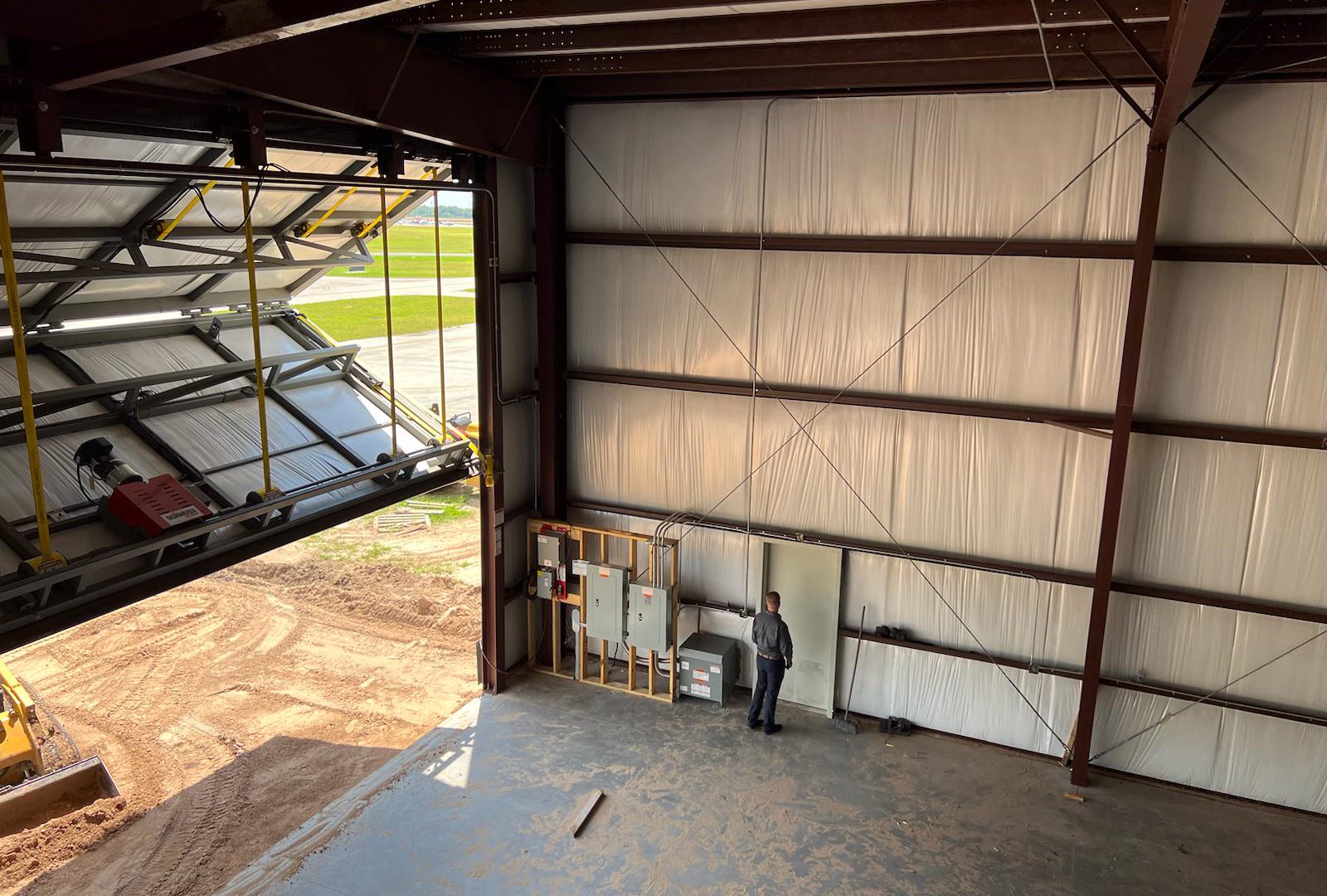 Tampa Executive Airport Hangar/Seffner, Florida
