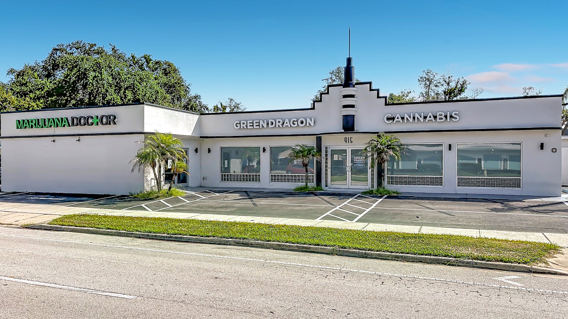 915 Ridgewood Ave, Daytona Beach, FL 32117