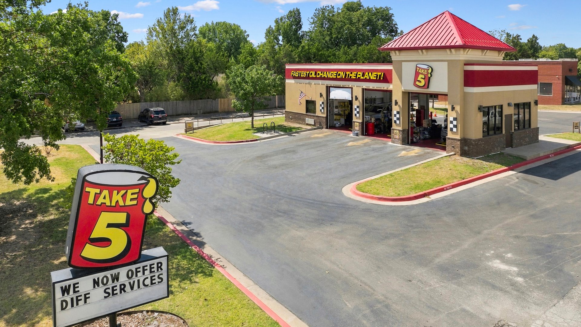 Take 5 | Newly Extended Triple Net Ground Lease | Proximity to University of Oklahoma Campus - retail for sale in norman, OK