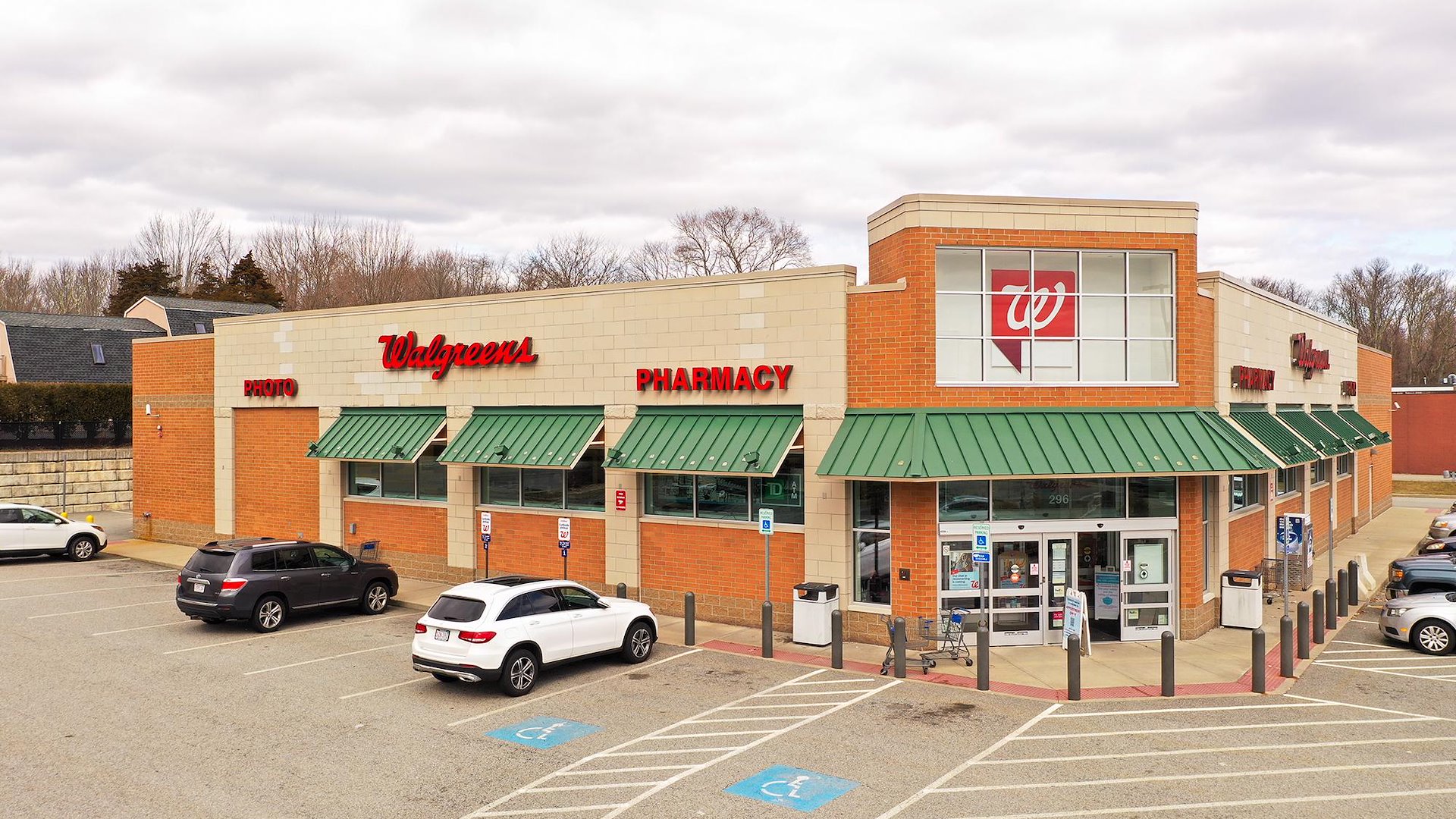 walgreens tiverton