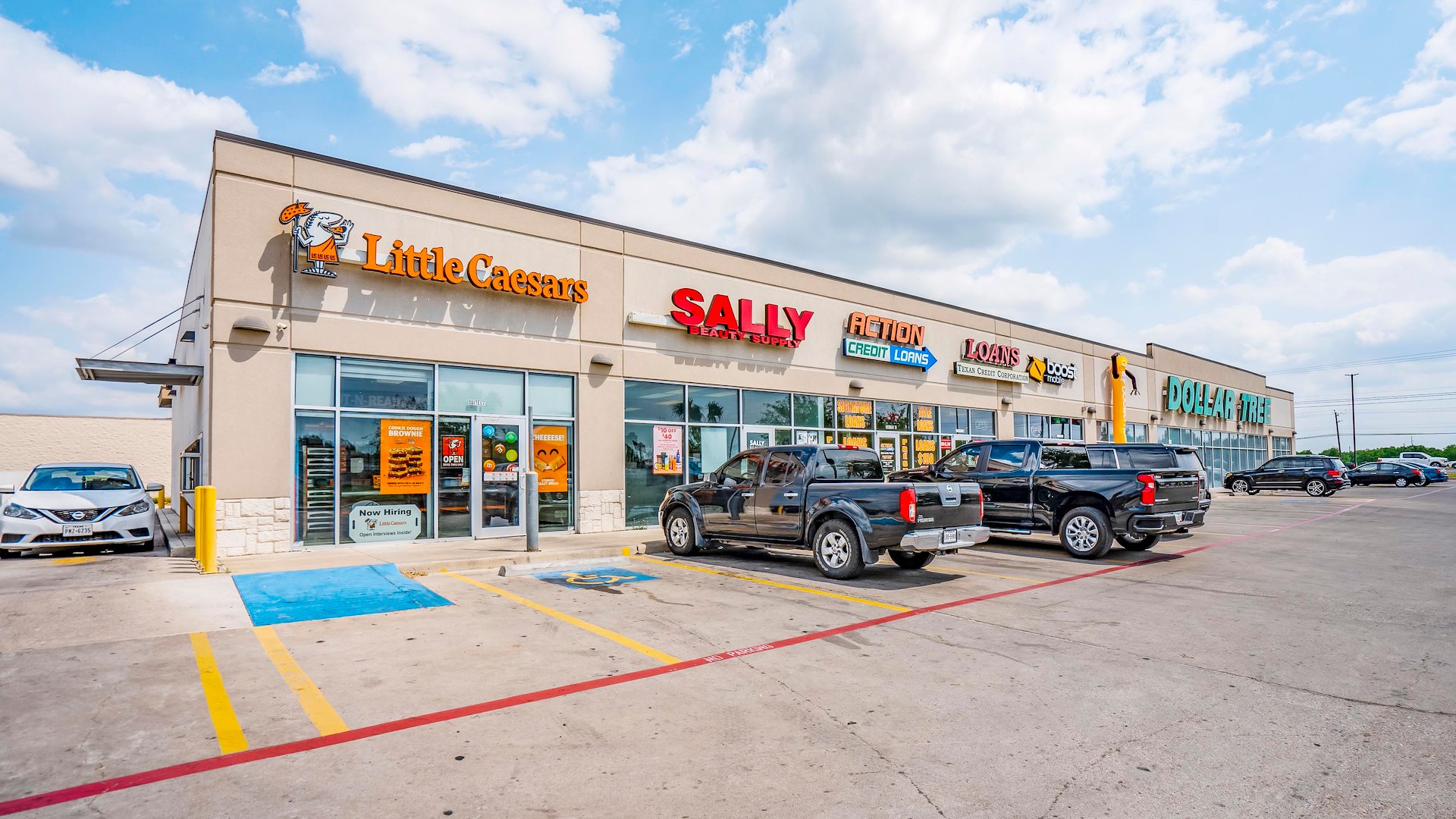 Dollar Tree Plaza/Penitas, Texas