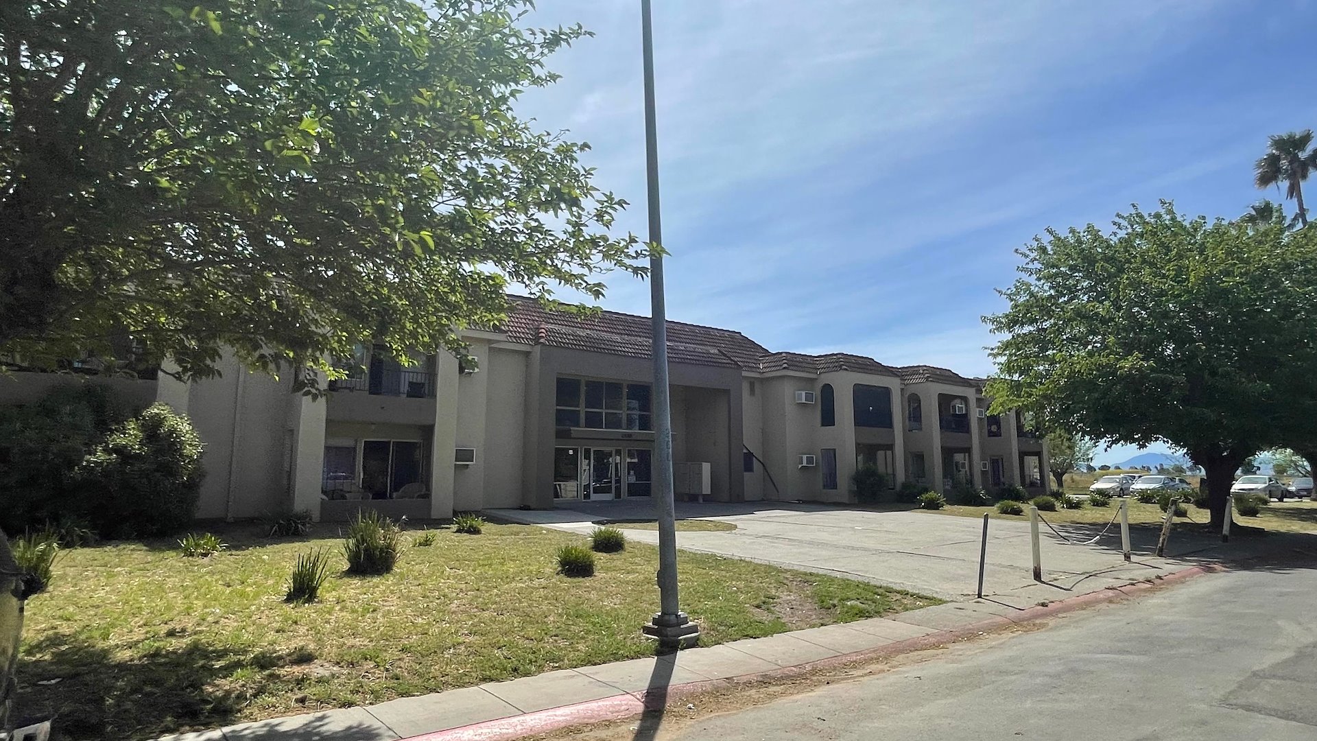 Crystal Manor/Suisun City, California