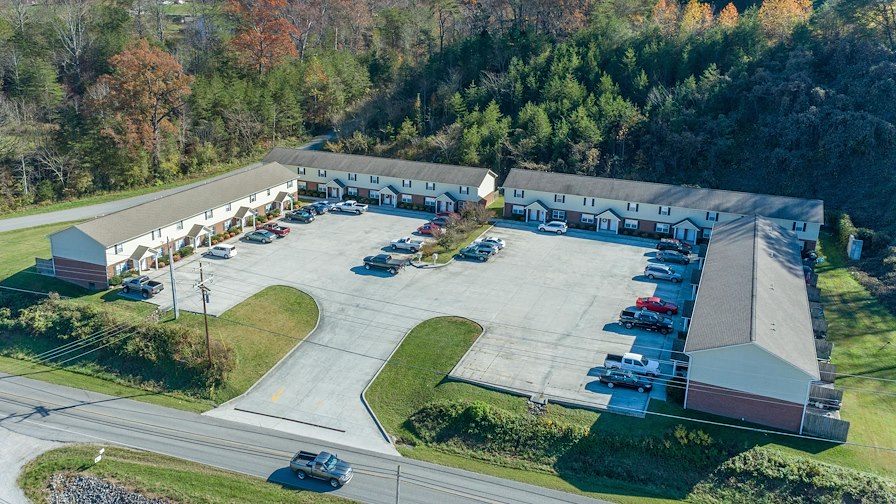 1051 Main Street/Jacksboro, Tennessee