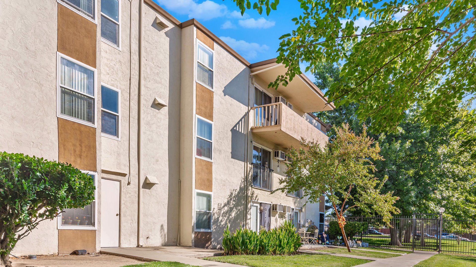 Rio Linda Manor (Senior LIHTC)/Sacramento, California