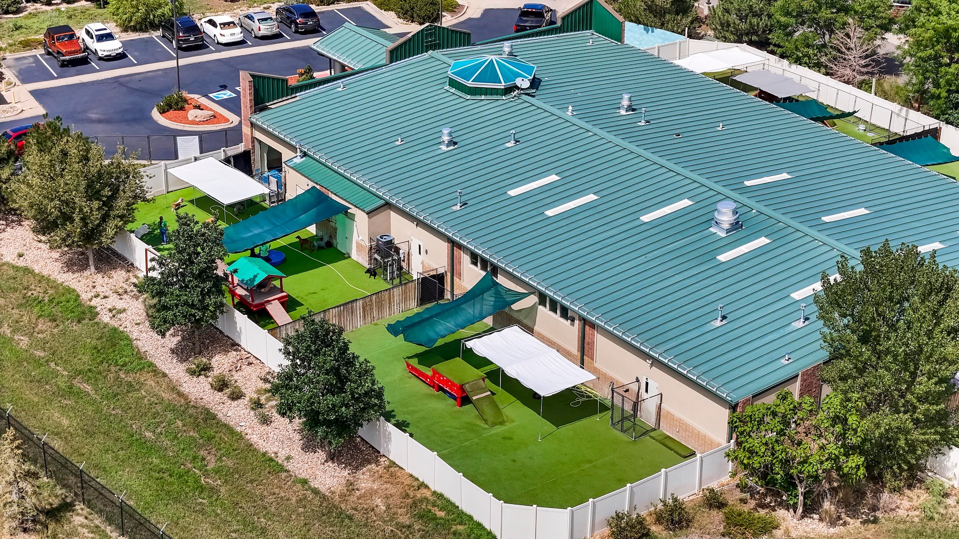 Come Sit Stay Pet Resort/Parker, Colorado