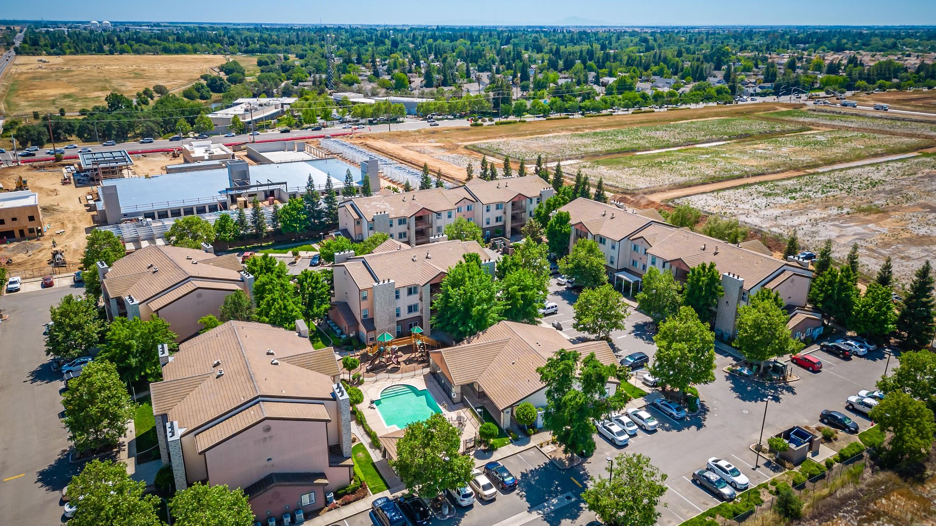 Waterman Square Apartments/Elk Grove, California