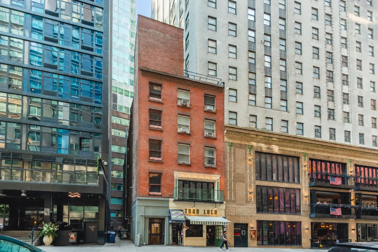 15 Stone Street — Sale in New York, NY, photo 1 of 3