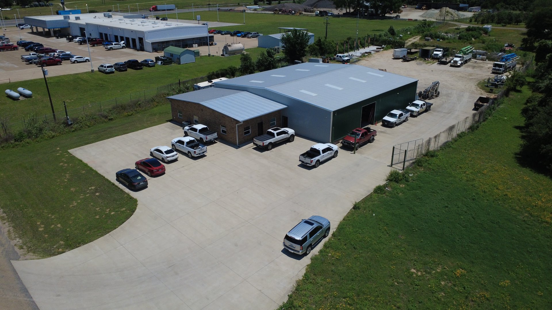 7139 Old Hearne Rd, Hearne, TX 77859-3744