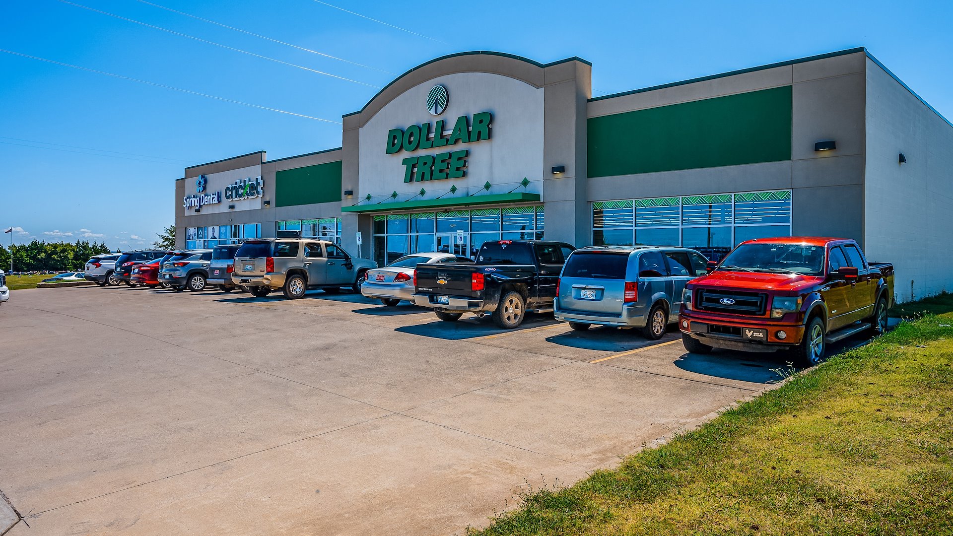 Dollar Tree Plaza - retail for sale in cushing, OK