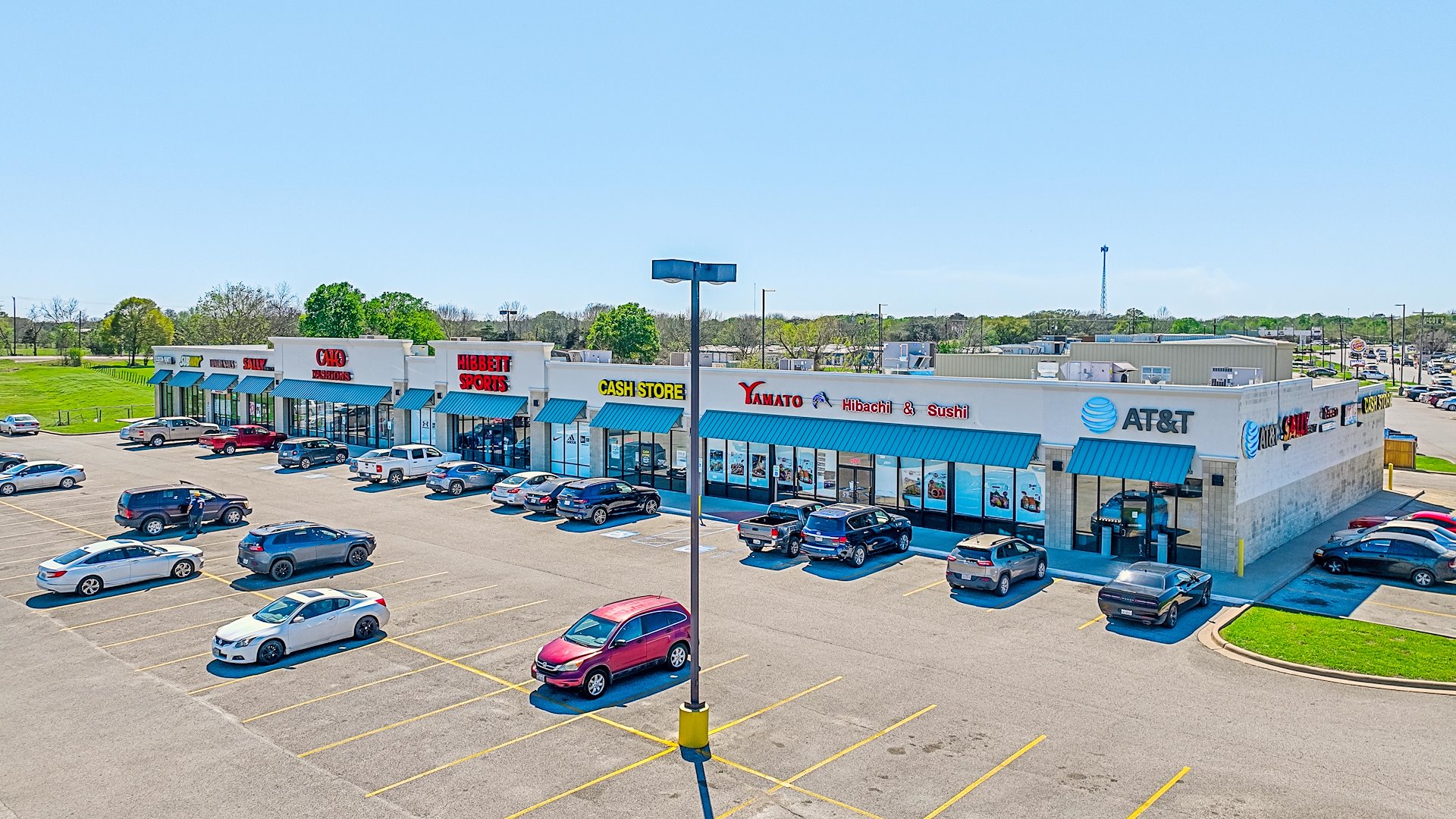 Bay City Shopping Center/Bay City, Texas