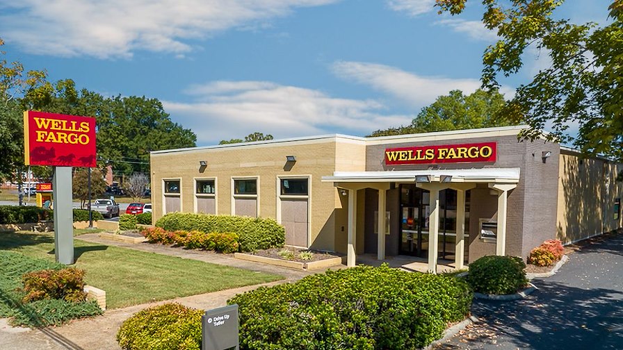 Wells Fargo/Forest City, North Carolina