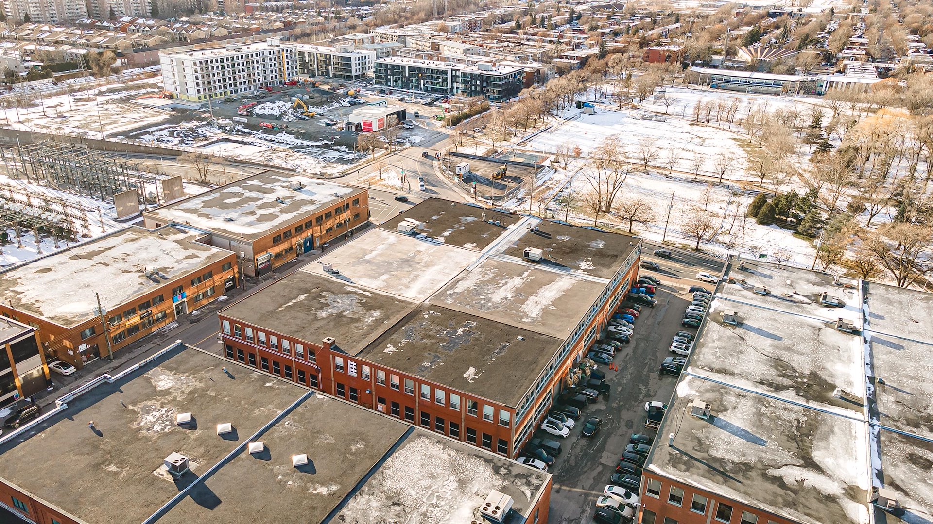 450500 Sauvé W. Street/Montréal, Quebec