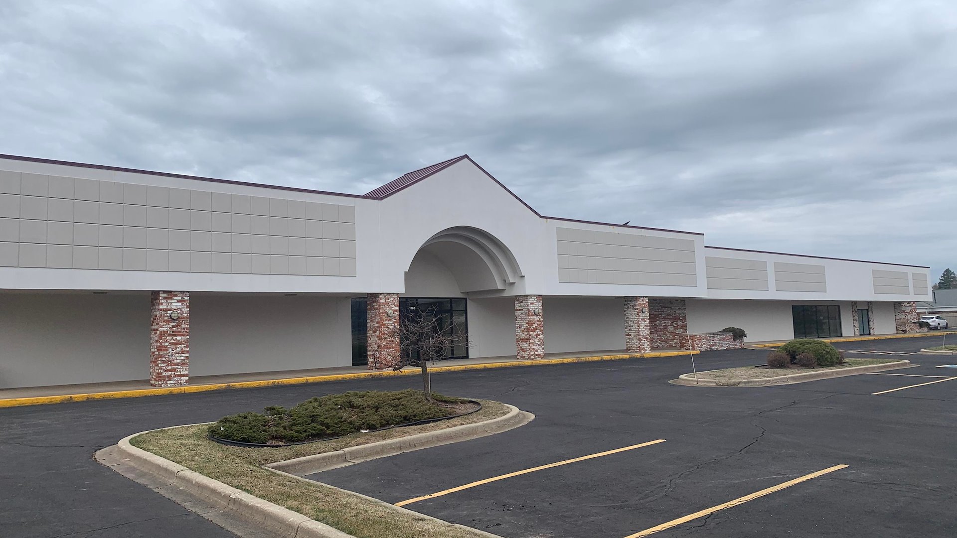 East Towne Mall Vacant OutLot/Madison, Wisconsin